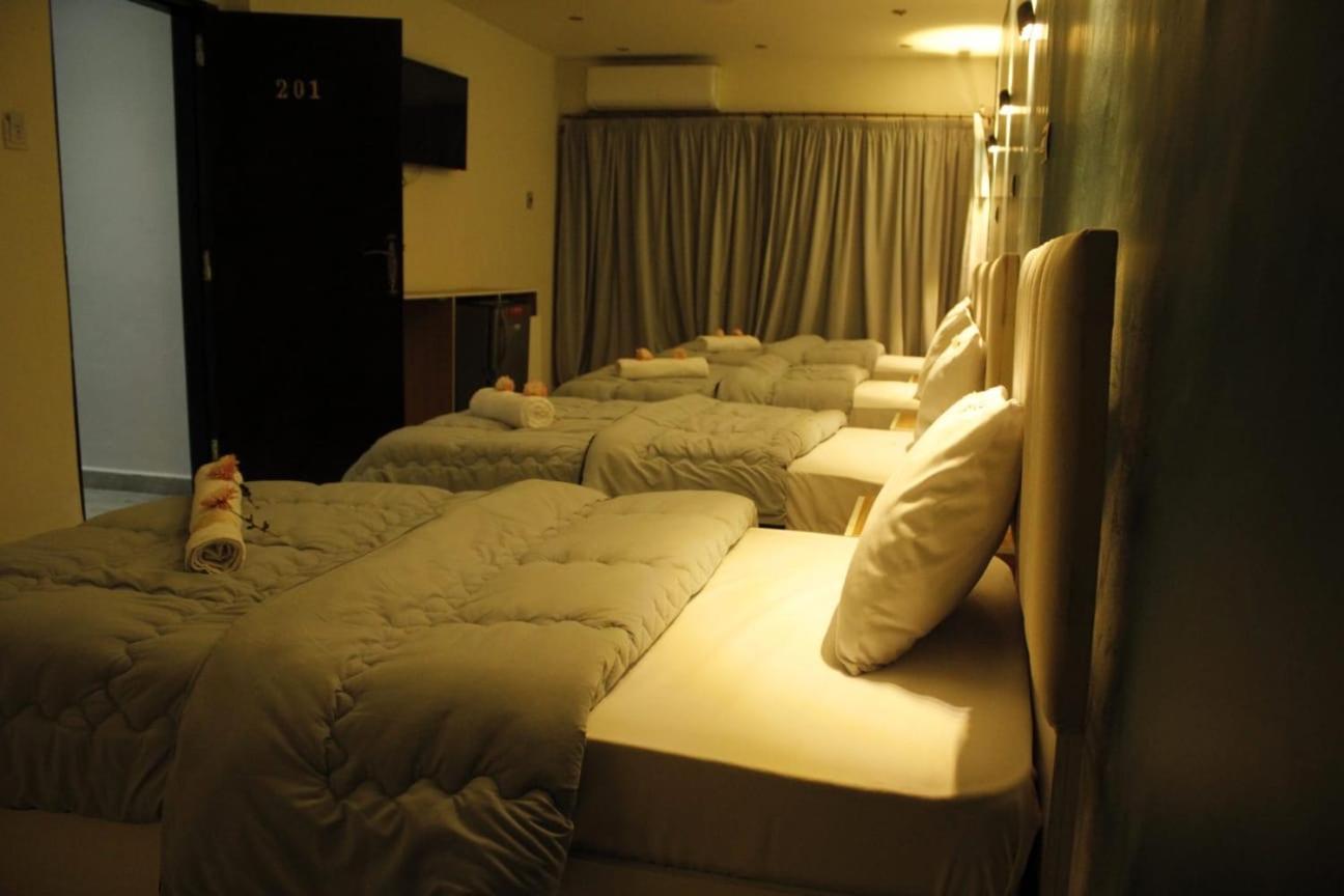Metropolitano Hotel 3*